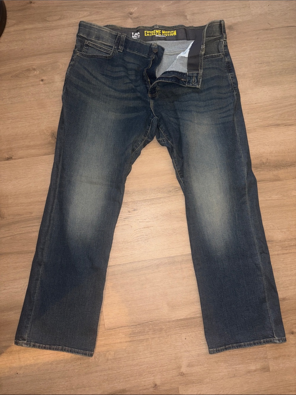 Lee Men’s Relaxed Fit Washed Indigo Jeans